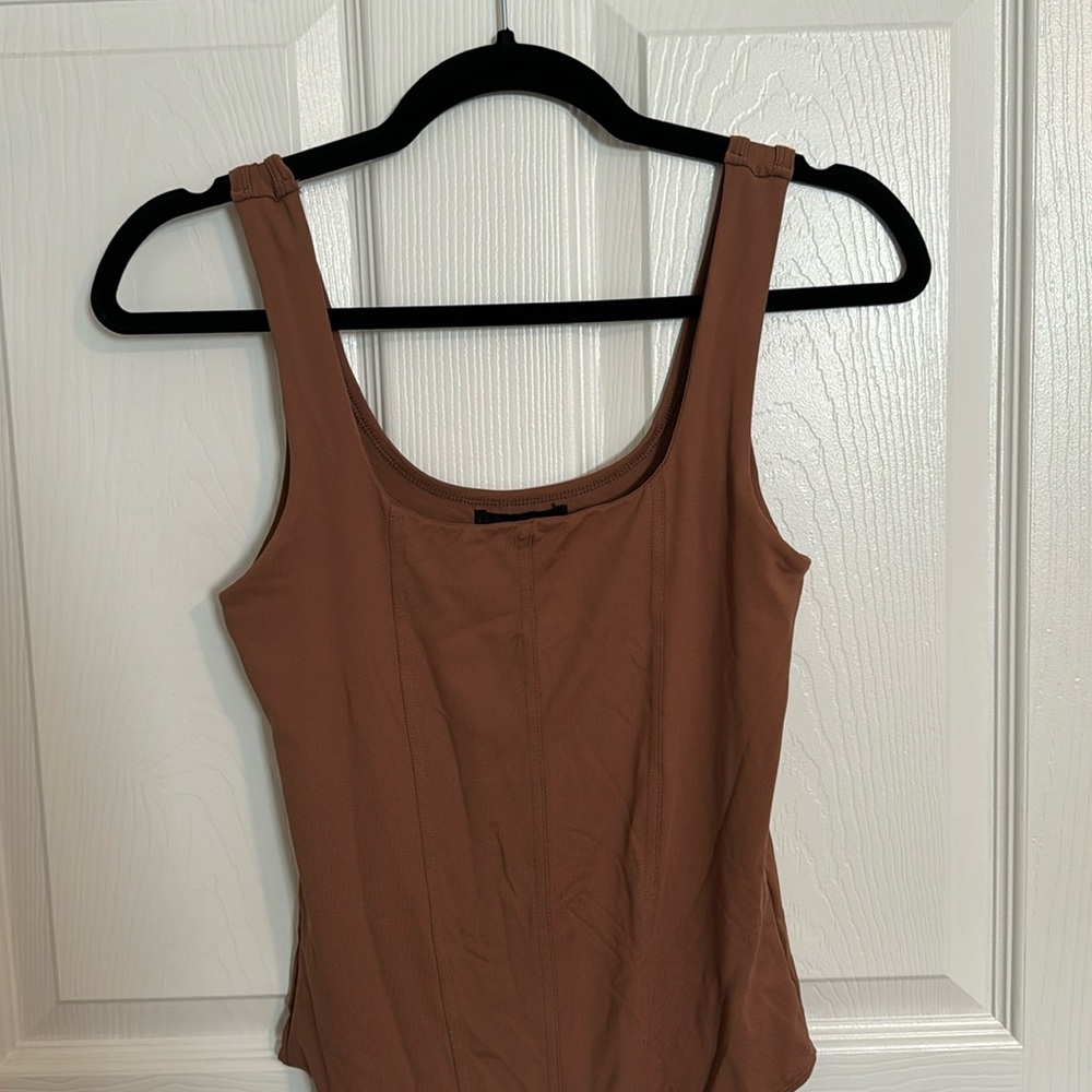 House of Harlow top